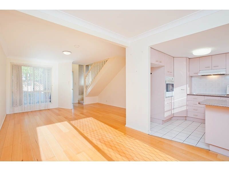 34/15 Erindale Cl, Wishart QLD 4122