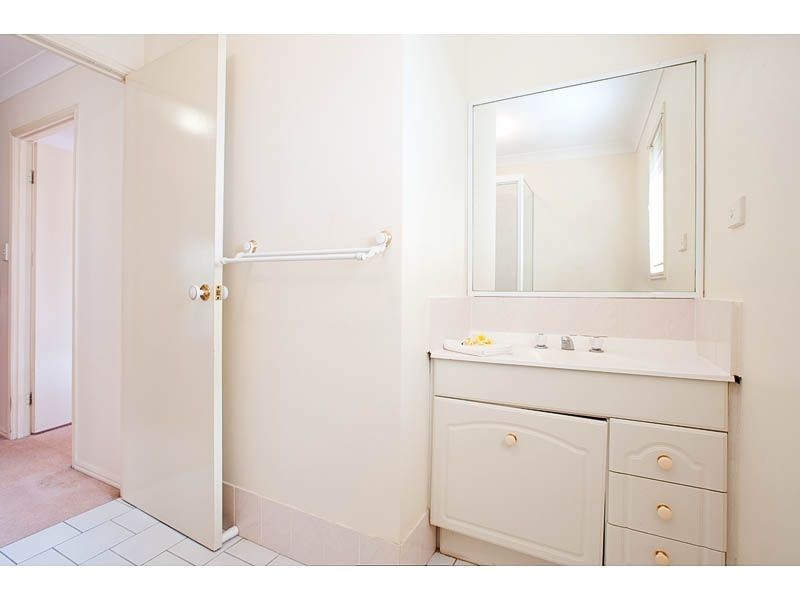 34/15 Erindale Cl, Wishart QLD 4122