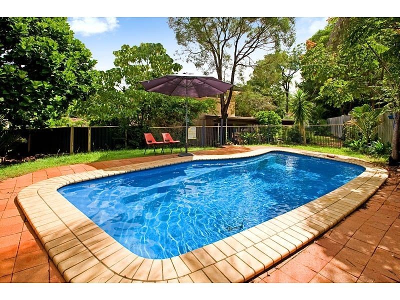 21 Karoonda Cres, Rochedale South QLD 4123