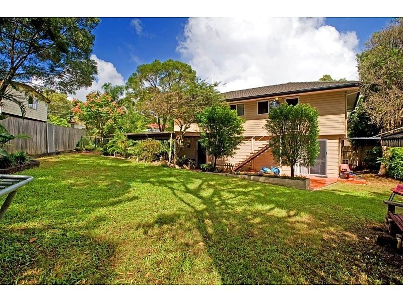 21 Karoonda Cres, Rochedale South QLD 4123