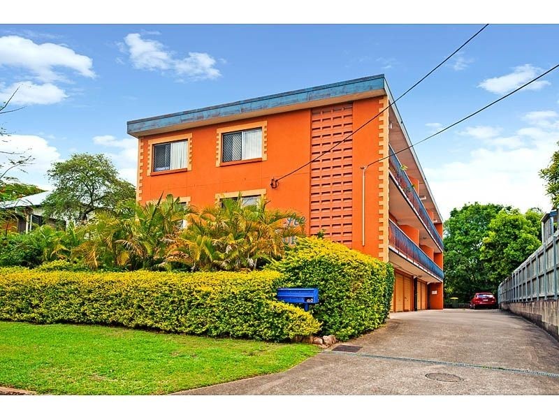 2/47 Rolle St, Holland Park West QLD 4121