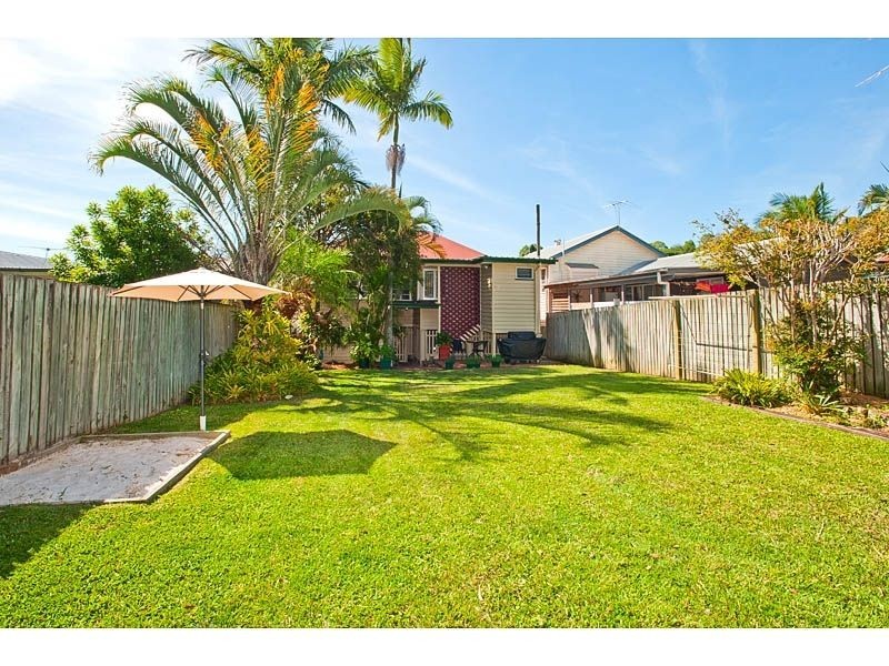 39 Invermore St, Mount Gravatt East QLD 4122