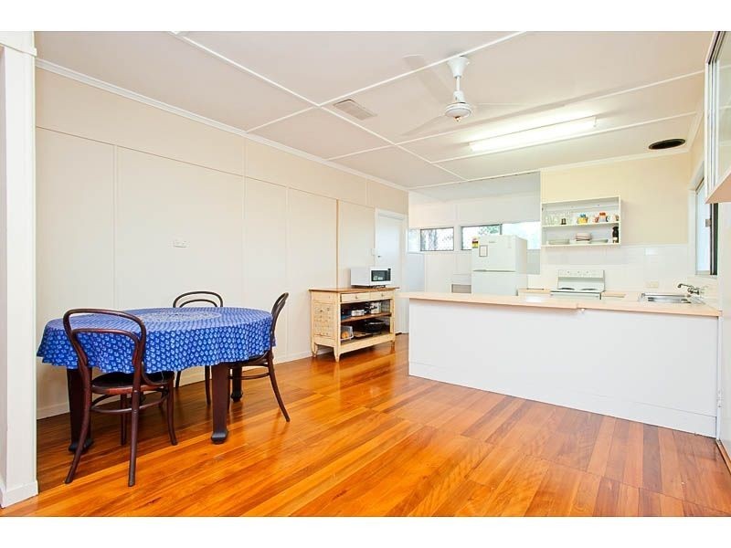 7 Crewe St, Mount Gravatt East QLD 4122