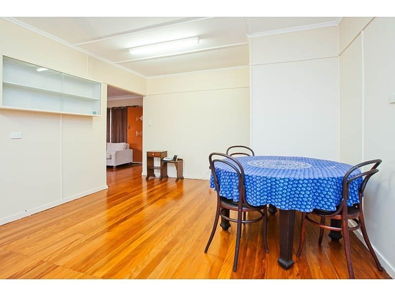 7 Crewe St, Mount Gravatt East QLD 4122