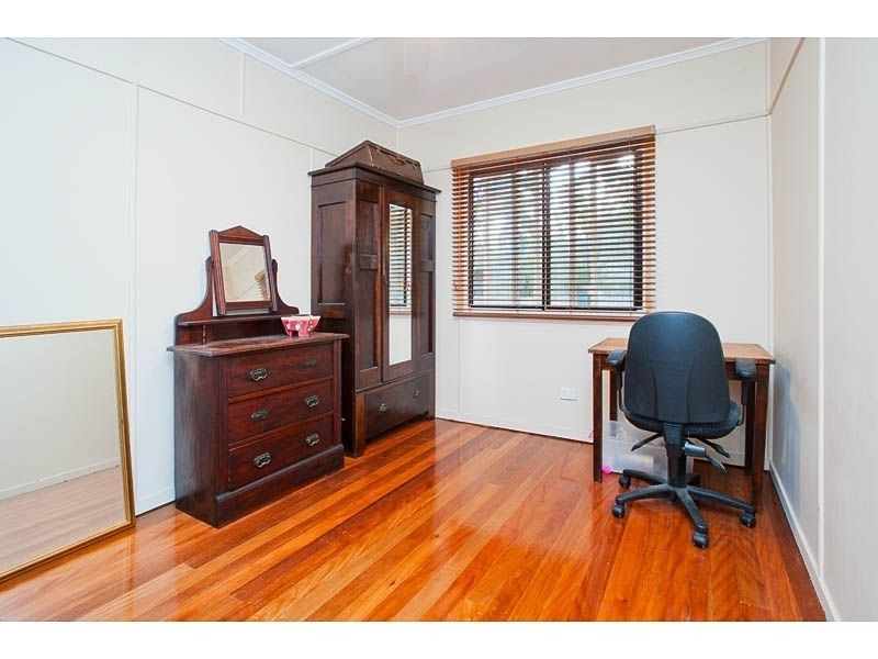 7 Crewe St, Mount Gravatt East QLD 4122