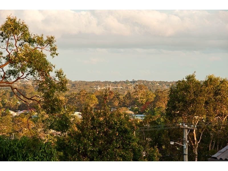 7 Crewe St, Mount Gravatt East QLD 4122