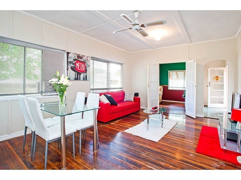 94 Lumley St, Upper Mount Gravatt QLD 4122