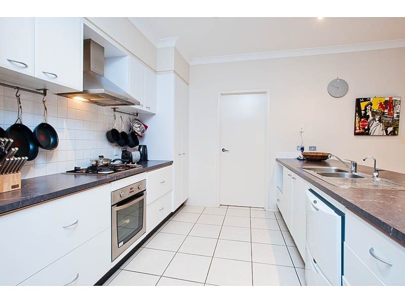 86 Tristania Way, Mount Gravatt East QLD 4122