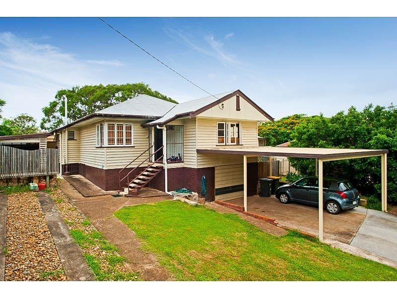 1067 Little Cavendish Rd, Mount Gravatt East QLD 4122