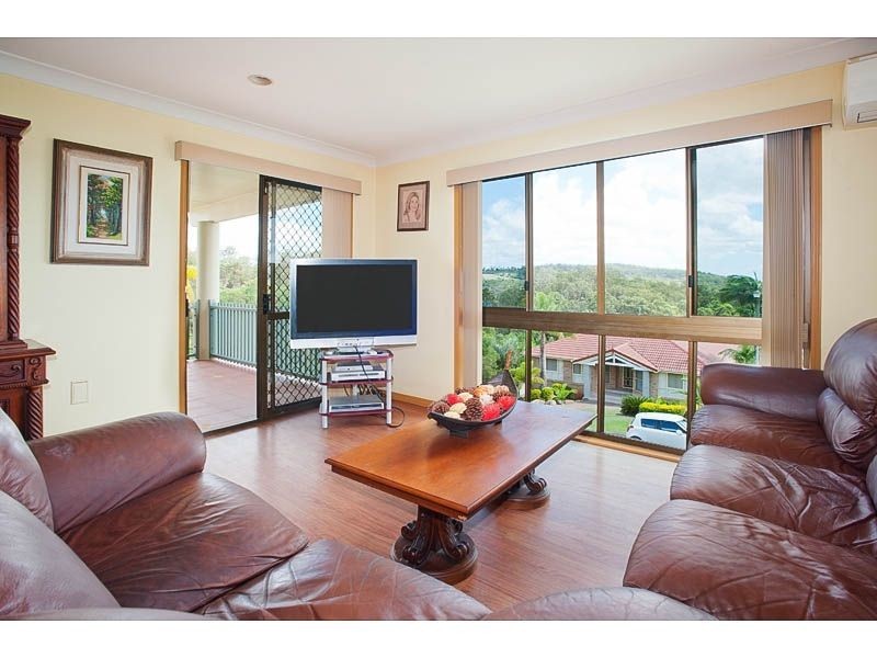 47 Wisteria Cr, Mount Gravatt East QLD 4122
