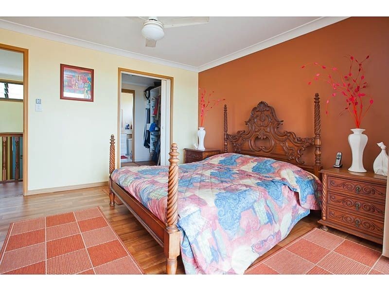 47 Wisteria Cr, Mount Gravatt East QLD 4122