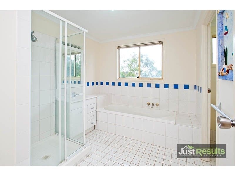 3 Everlast St, Shailer Park QLD 4128