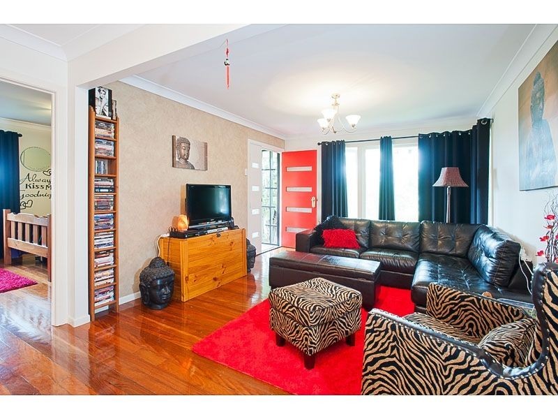 180 Broadwater Rd, Mount Gravatt East QLD 4122