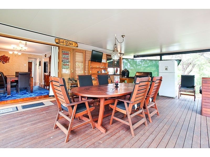 180 Broadwater Rd, Mount Gravatt East QLD 4122