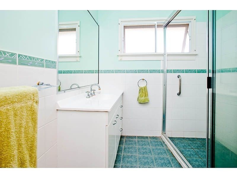 24 Wemvern St, Upper Mount Gravatt QLD 4122