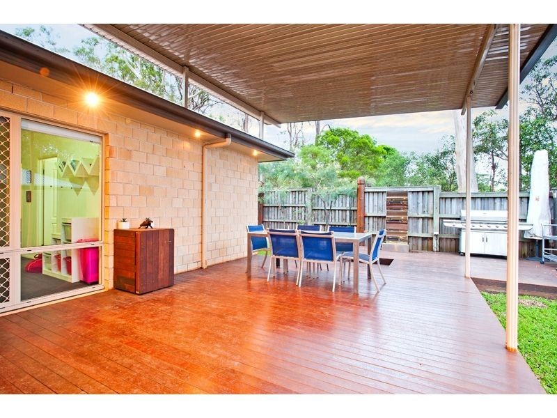 49 Talltrees Cct, Wakerley QLD 4154