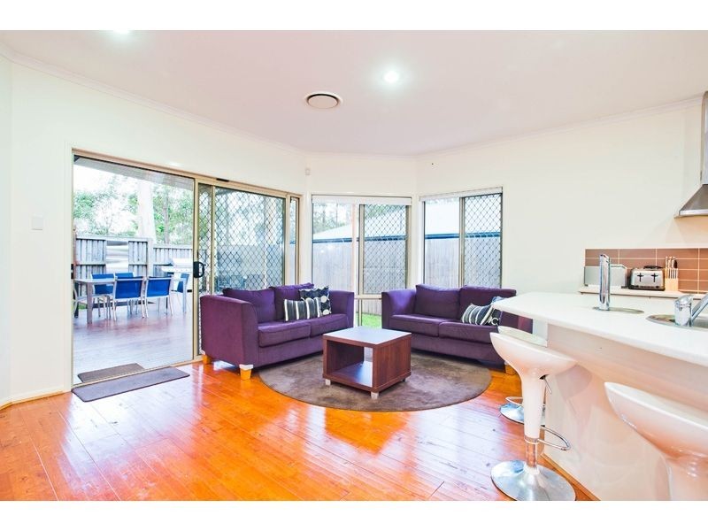 49 Talltrees Cct, Wakerley QLD 4154