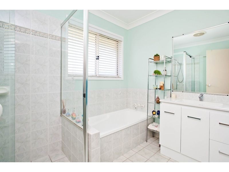 10 Wolvesey Cl, Ormeau QLD 4208