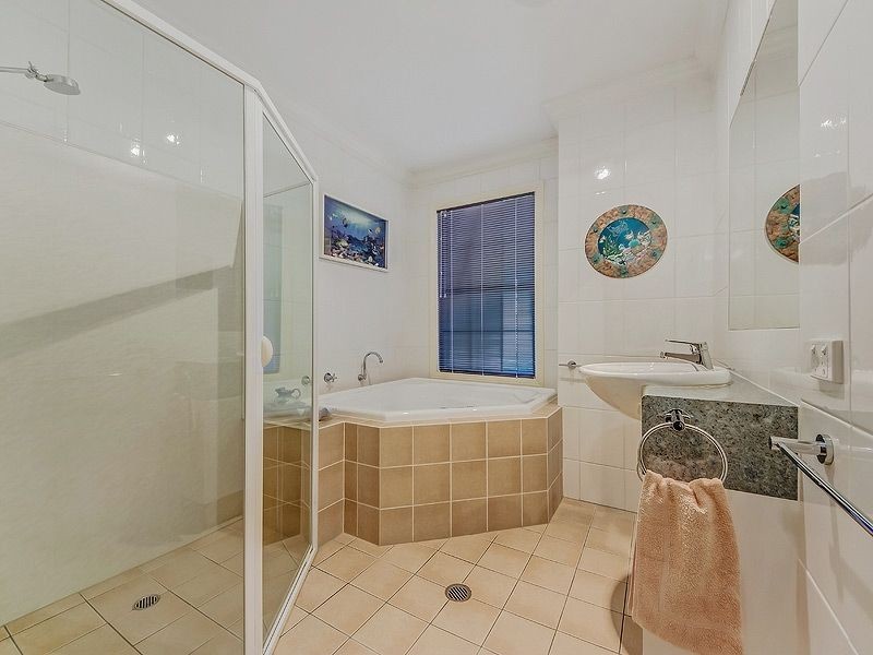 1810 Stapylton-Jacobs Well Rd, Jacobs Well QLD 4208