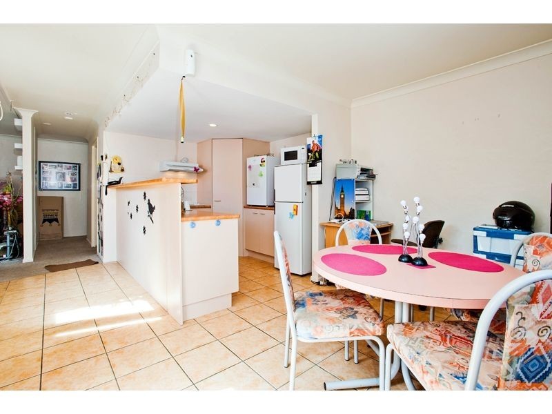 13/61 Harburg Dr, Beenleigh QLD 4207