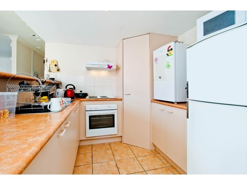 13/61 Harburg Dr, Beenleigh QLD 4207
