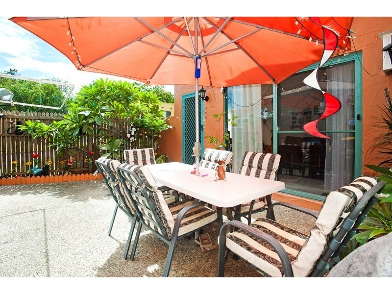 13/61 Harburg Dr, Beenleigh QLD 4207