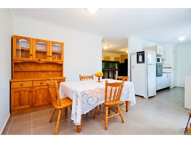 106 Haig Rd, Loganlea QLD 4131