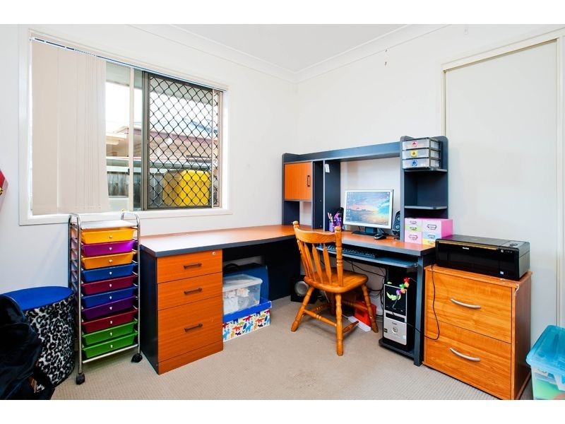 106 Haig Rd, Loganlea QLD 4131