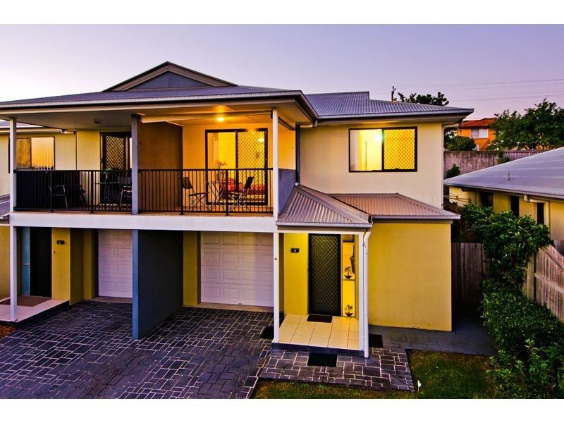 4/12 Mailey St, Mansfield QLD 4122