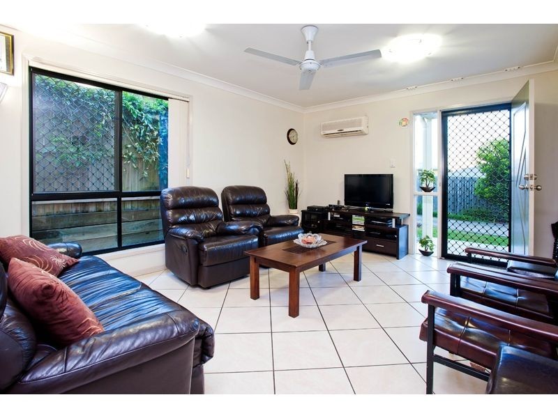 4/12 Mailey St, Mansfield QLD 4122