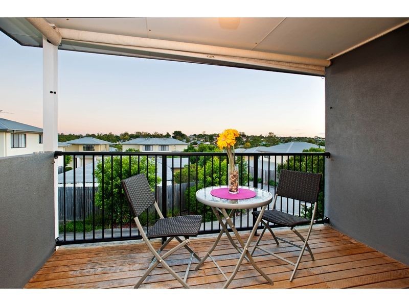 4/12 Mailey St, Mansfield QLD 4122