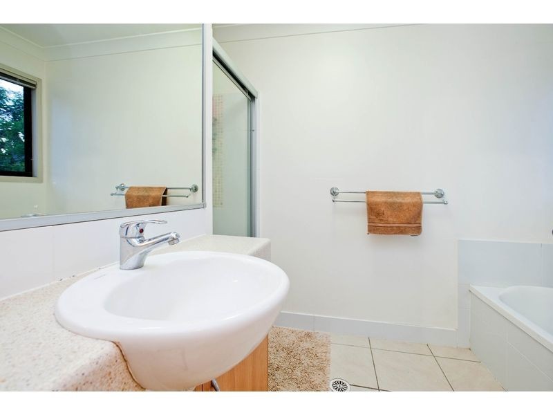 4/12 Mailey St, Mansfield QLD 4122