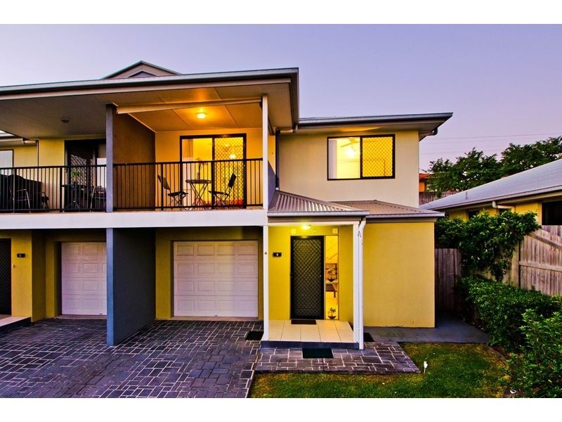 4/12 Mailey St, Mansfield QLD 4122