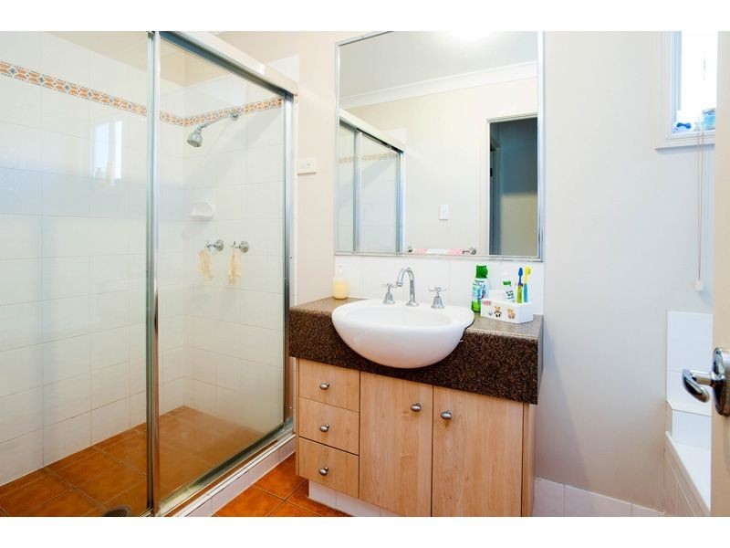 51/100 Oakmont Ave, Oxley QLD 4075