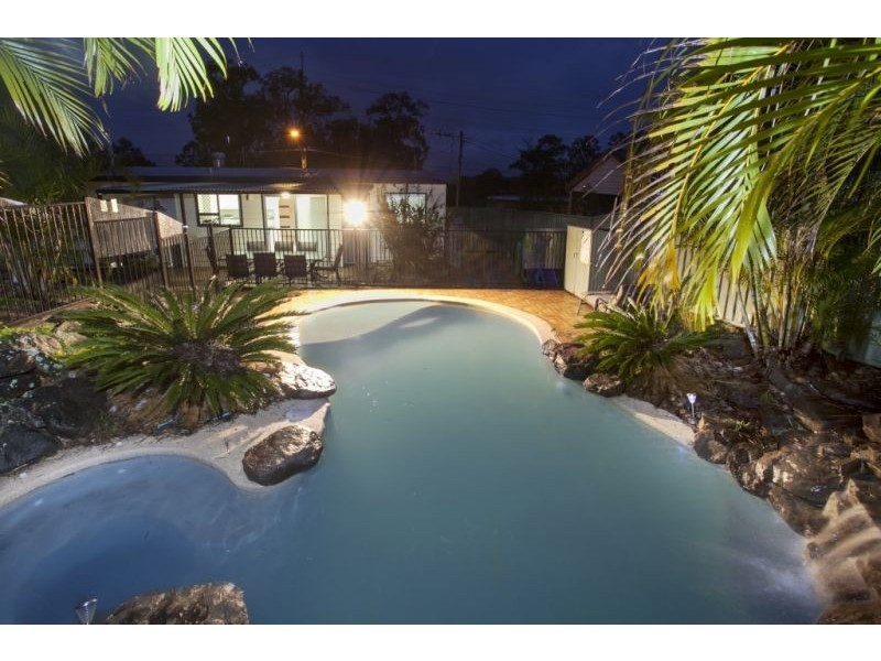 16 Saverin Rd, Eagleby QLD 4207