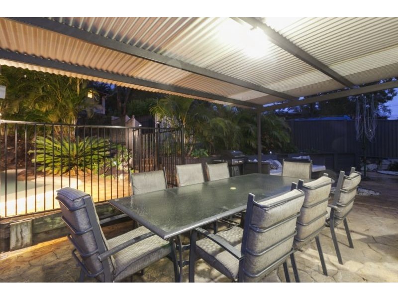 16 Saverin Rd, Eagleby QLD 4207