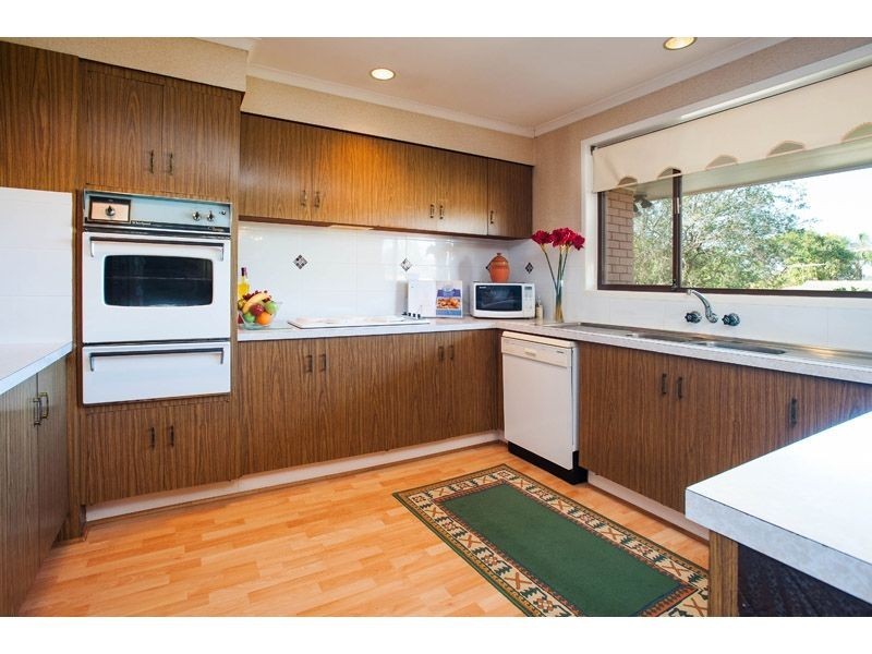 3 Bindi St, Mansfield QLD 4122