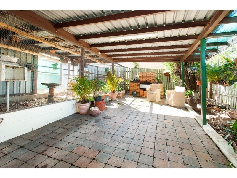 3 Bindi St, Mansfield QLD 4122