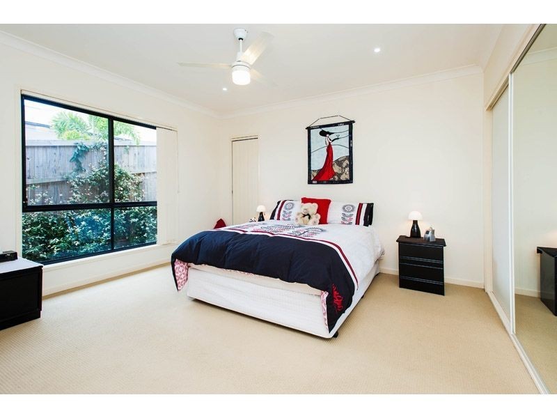 1/8 Auburn Ct, Ormeau QLD 4208