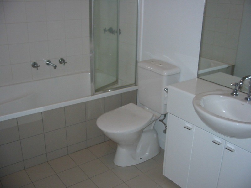 14 Leaf  Court, Clayton VIC 3168