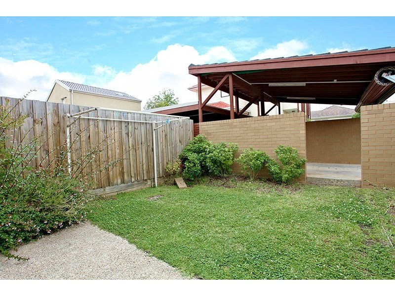 4 Brush Box Court, Clayton South VIC 3169