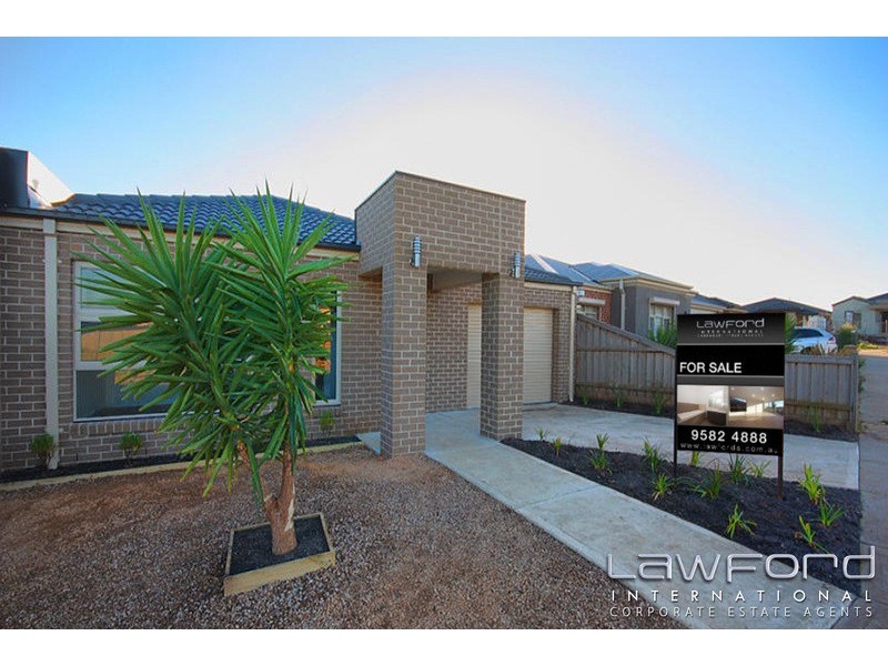 1/34 Casuarina Court, Melton West VIC 3337