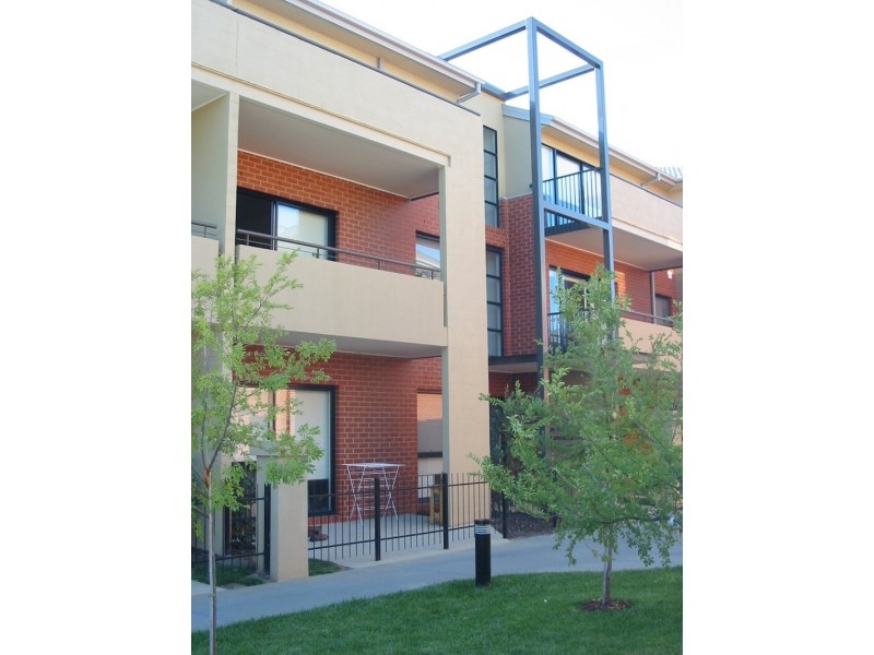 24/1 Greenfield Drive, Clayton VIC 3168