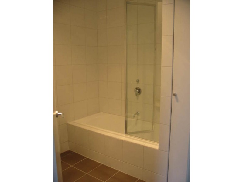 5/210 Normanby Road, Notting Hill VIC 3168