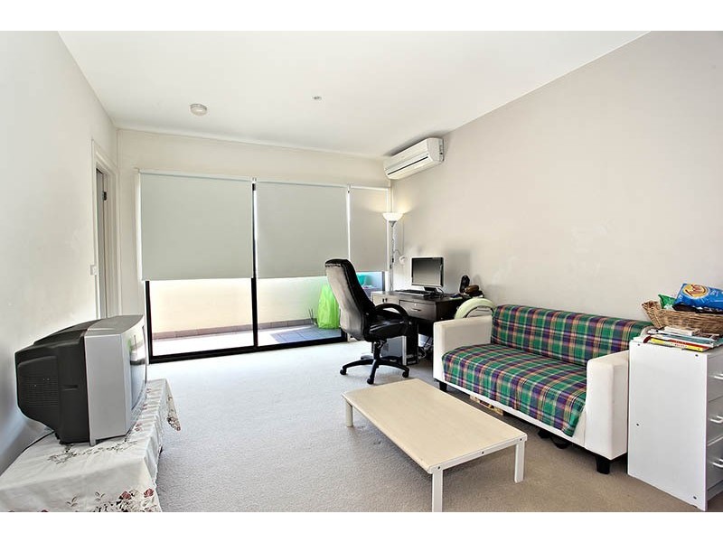 16/2 Monash Green Drive, Clayton VIC 3168
