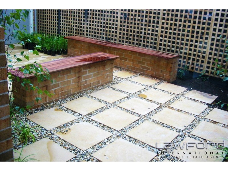 34 Wellington Road, Clayton VIC 3168