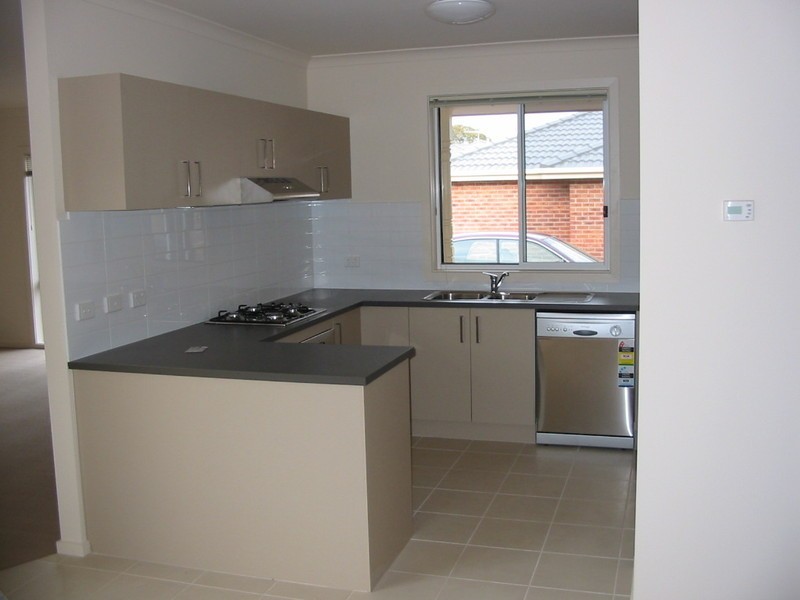 6/883 Plenty Rd, South Morang VIC 3752