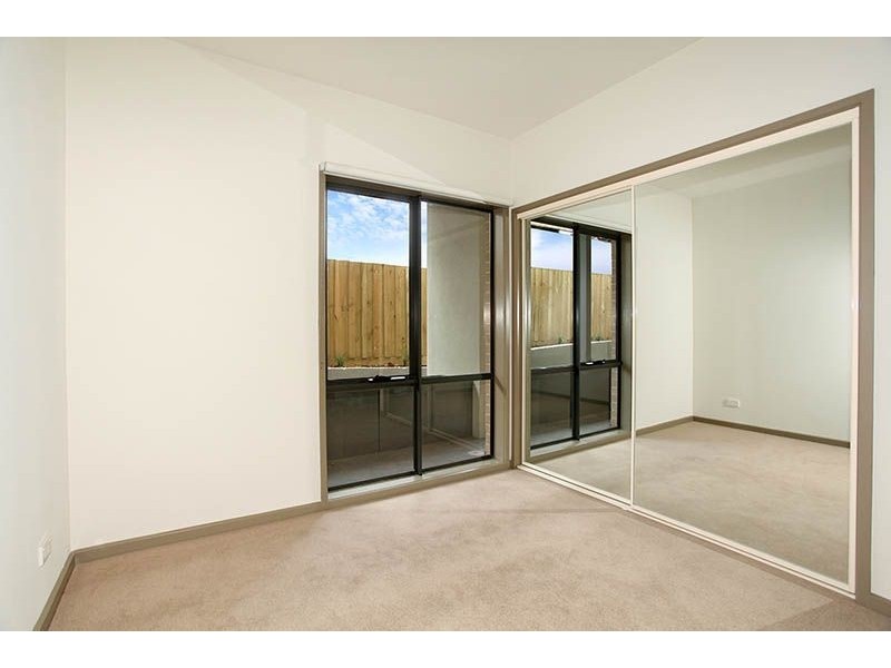 25/100 White Street, Mordialloc VIC 3195