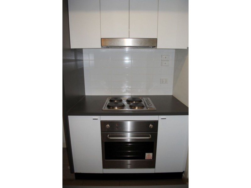 19/1 Greenfield Drive, Clayton VIC 3168