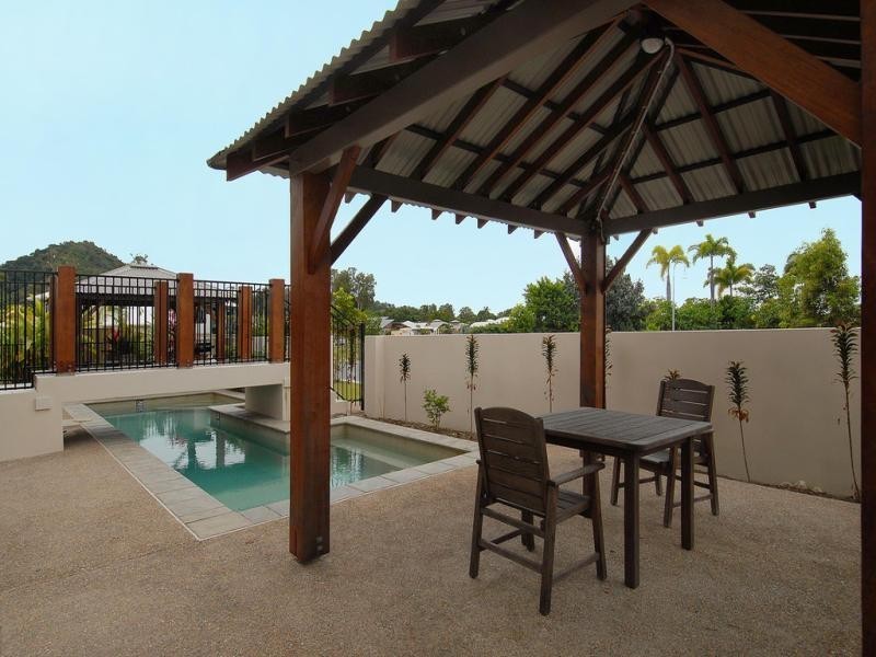 1/88 Harbour Dr, Trinity Park QLD 4879